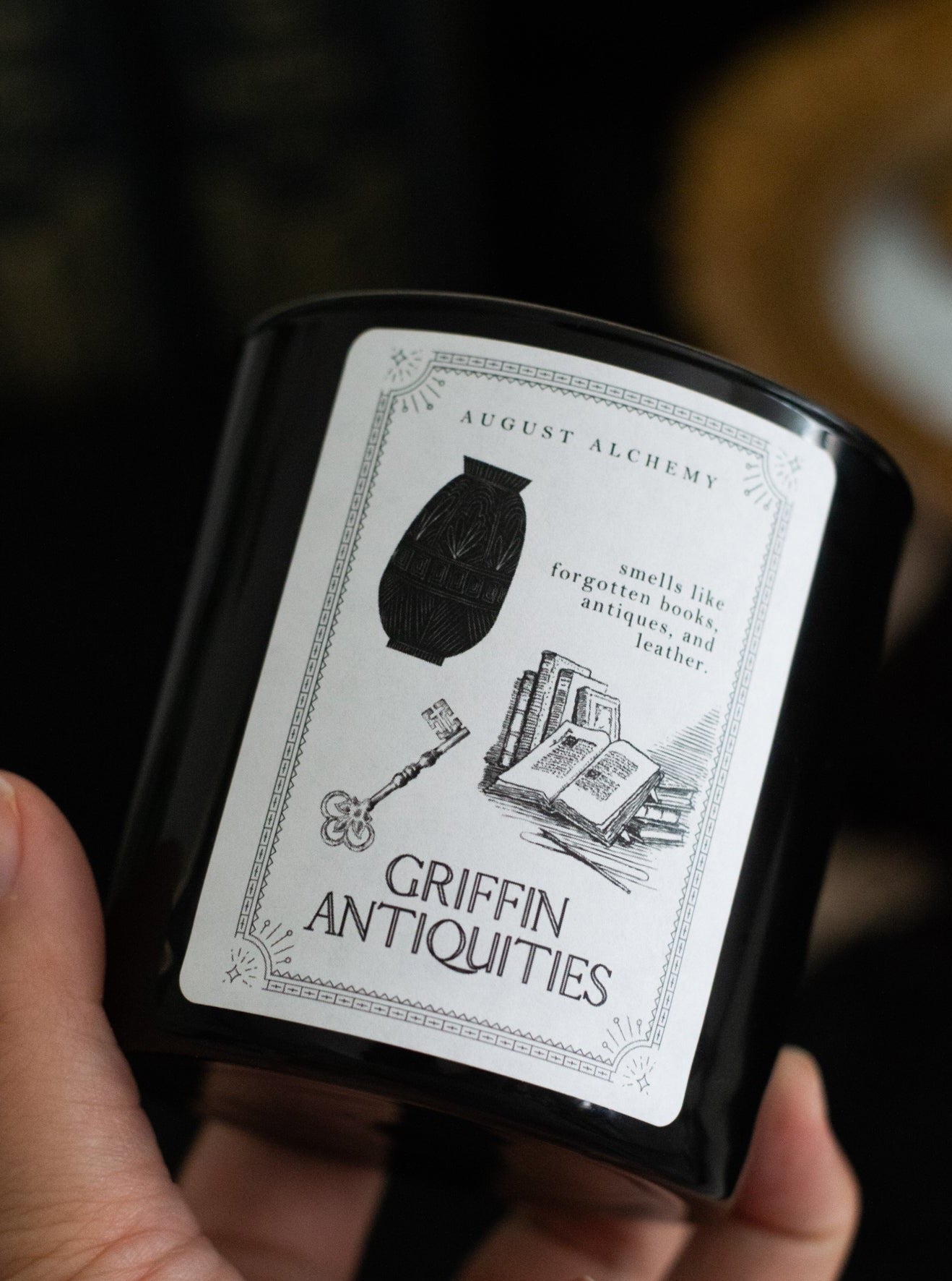 Griffin Antiquities Candle