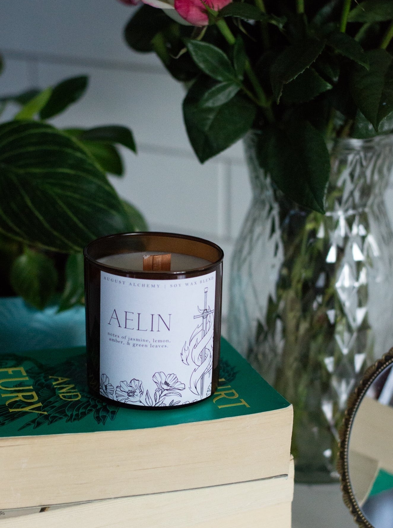 Aelin Candle