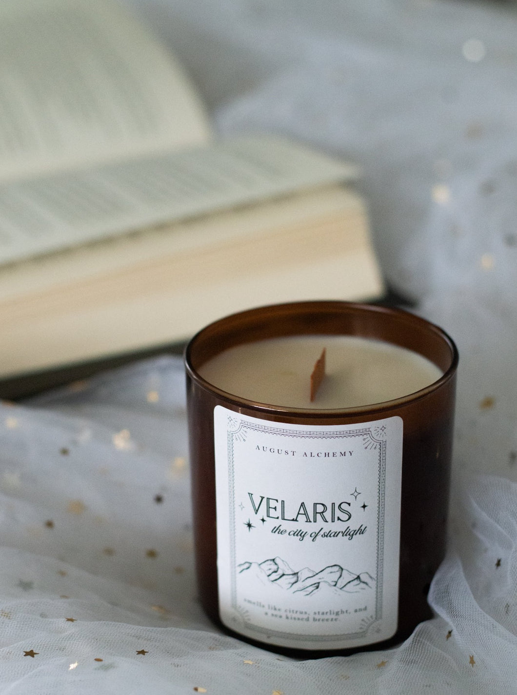 Velaris Candle